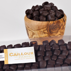 Du chocolat marseillais: les cailloux du Panier sont un m&eacute;lange original d'&eacute;clats de navettes enrob&eacute;s de chocolat noir, lait ou blanc... L'ar&ocirc;me de la fleur d'oranger se d&eacute;veloppe subtilement lorsque le chocolat et le biscuit vous craquent sous la dent.