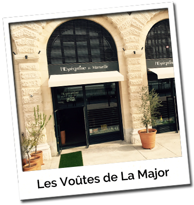 Chocolaterie artisanale &agrave; Marseille, en face du MuCEM, sous la Cath&eacute;drale de La Major, &agrave; deux pas du Vieux-Port.