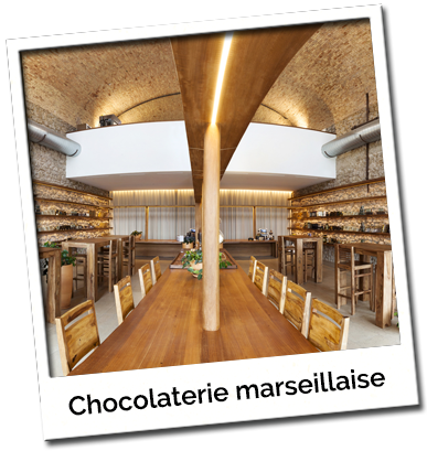 Chocolaterie artisanale &agrave; Marseille, en face du MuCEM, sous la Cath&eacute;drale de La Major, &agrave; deux pas du Vieux-Port.
